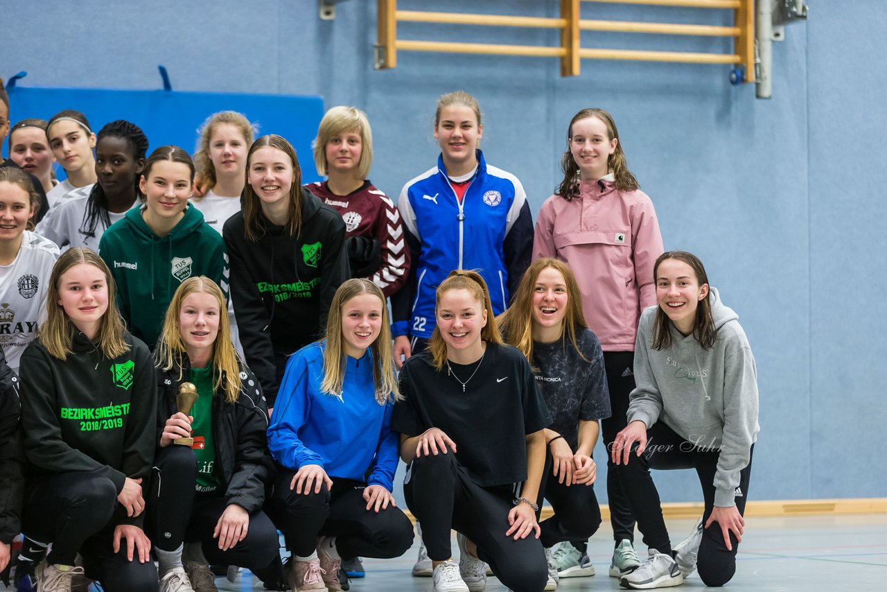 Bild 67 - Loewinnen Cup B-Juniorinnen